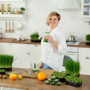 מיץ עשב שעורה ירוק