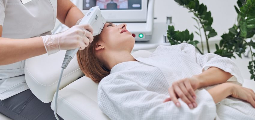 ניתוח להסרת נקודות חן