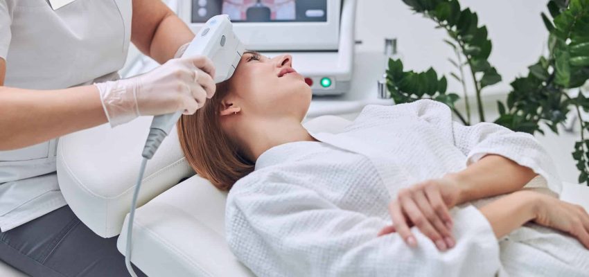 ניתוח להסרת נקודות חן